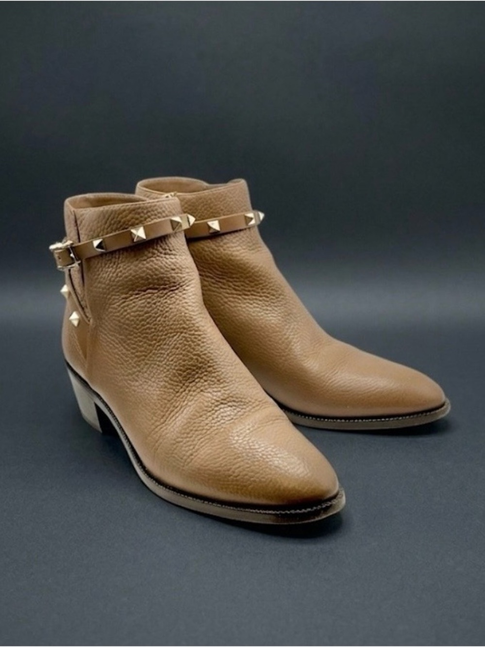 Valentino Rockstud Harness Leather Ankle Boots Poudre Tan EU 41 US 10.5